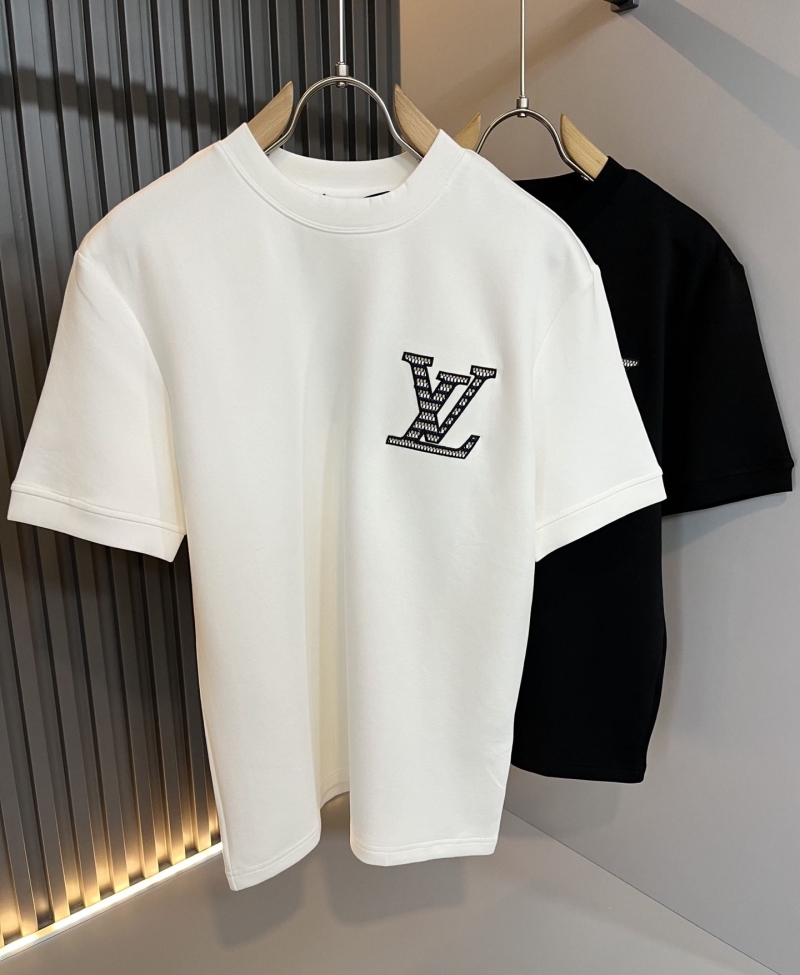 l0vis Vvtt0n t-shirt